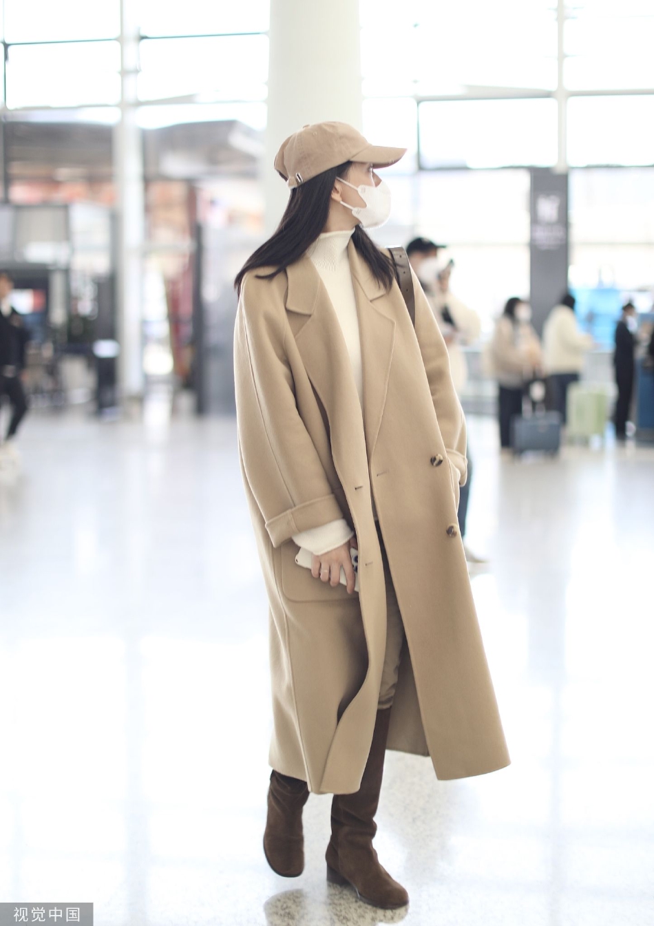 怎么搭配长靴米色 3251-3b12336a36c6373c4838b555f222bbe7.jpg