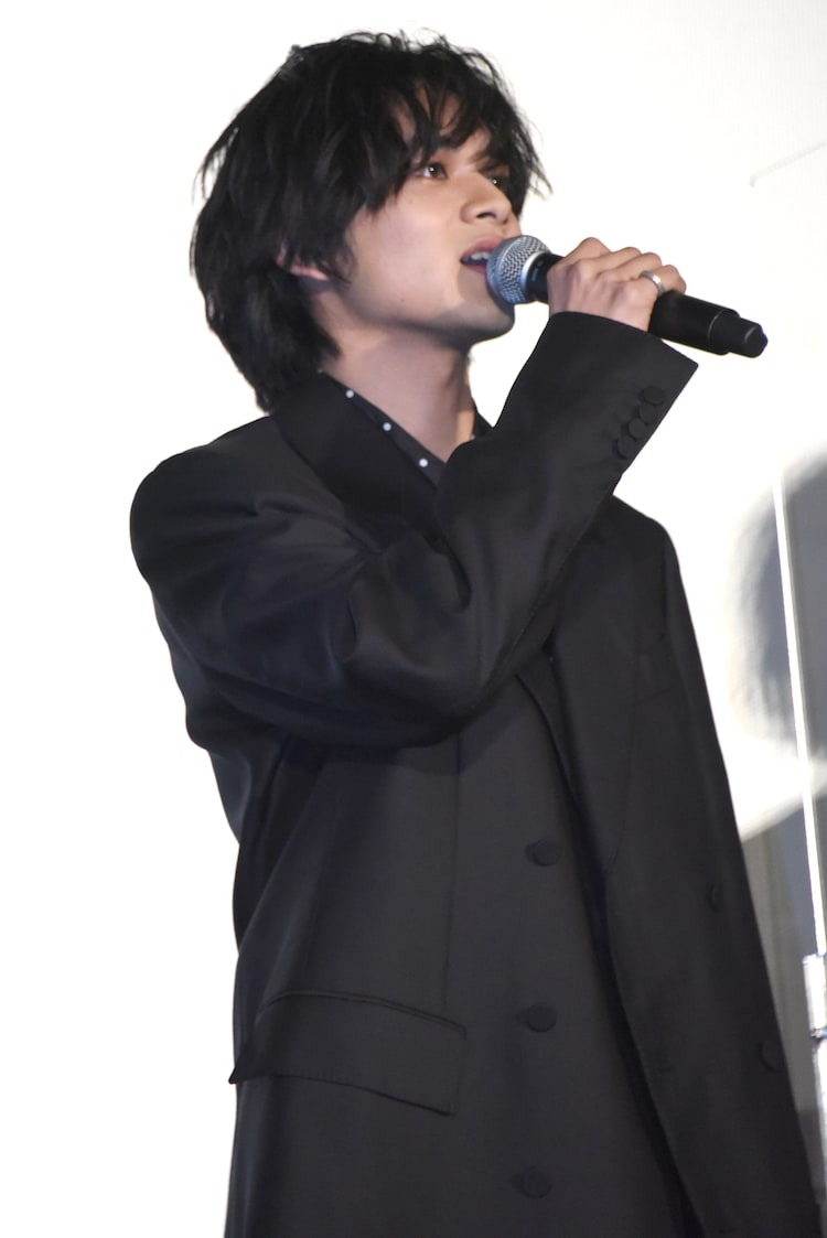 组图：《拂晓的青年们》召开试映会 主演北村匠海等出席_1