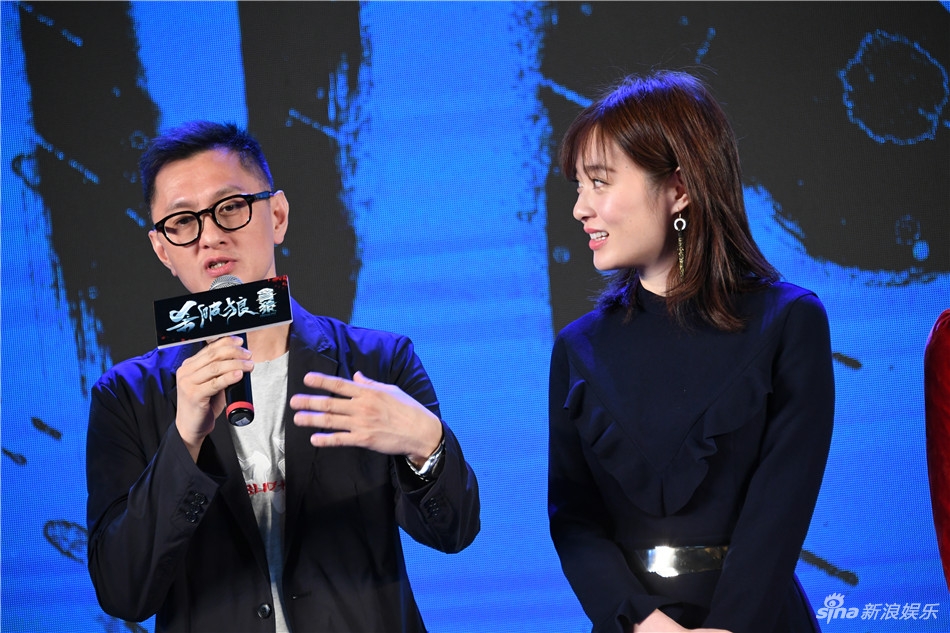 叶伟信赞蔡洁在《杀破狼·贪狼》中克服心理,精彩出演风尘女子