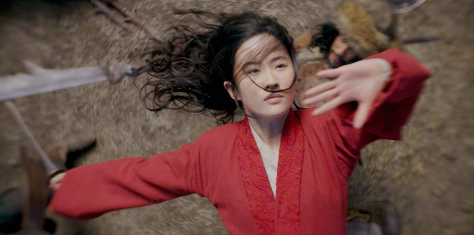 期待！《花木兰》刘亦菲“额黄妆“抢镜 打斗戏英姿飒爽