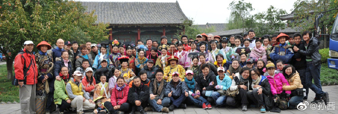 组图：《甄嬛传》开播十周年 孙俪蔡少芬毛晓彤等发文感慨_12