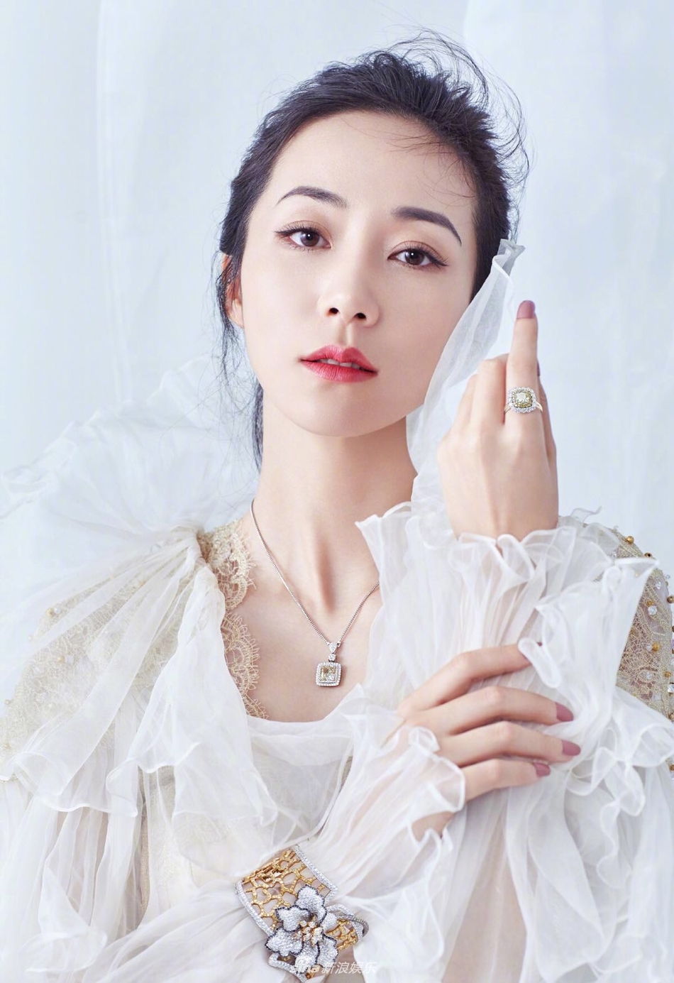 组图:韩雪拍摄时尚大片 红唇娇艳妩媚动人_高清图集_新浪网