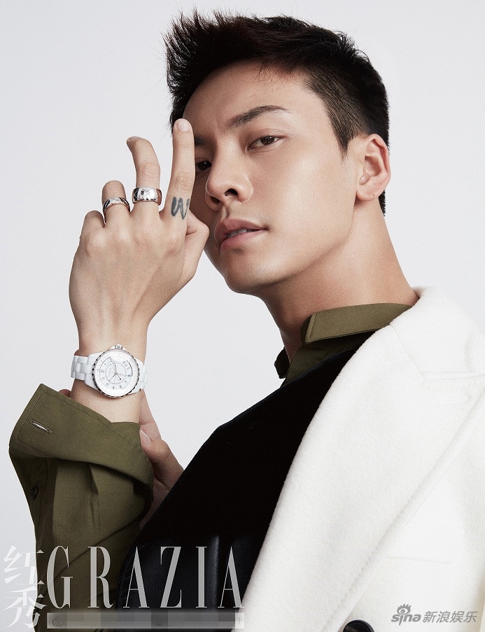 陈伟霆文艺雅痞实力撩粉 港式发音萌翻全场-提