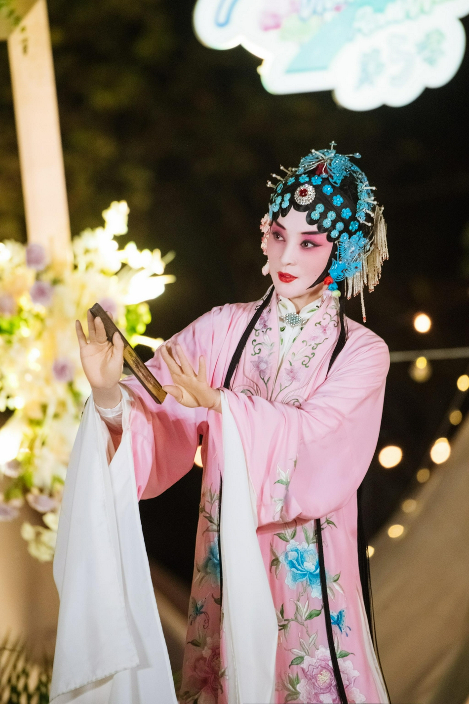 穿婚纱操_食蜂操祈婚纱幻想收束(3)