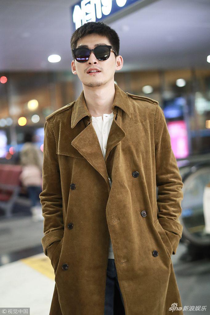 张翰的风衣_张翰的眼睛