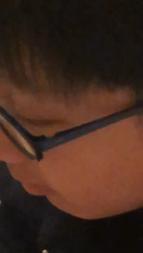组图：梧桐妹与亲爸孙志浩同游美国 打篮球并肩同行父女情深