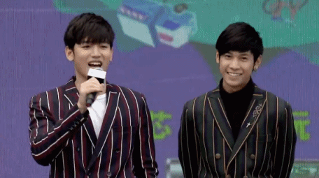 壁纸 剧照 视频截图 456_255 gif 动态图 动图