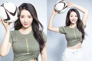 柳岩化身足球宝贝露腰展妩媚风情