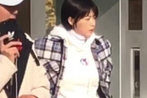 蒋欣晒出无P生图身材魁梧大腿粗壮