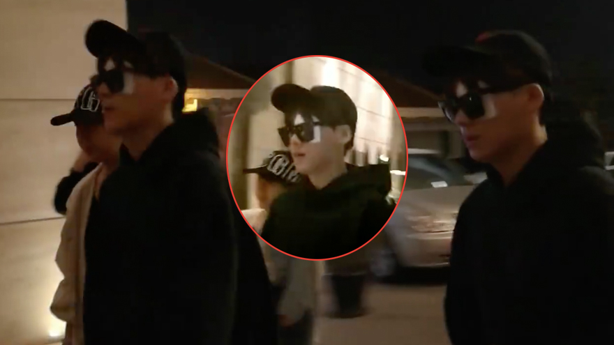 网曝李易峰眼睛蒙纱布疑似受伤 粉丝心疼愿其早日康复