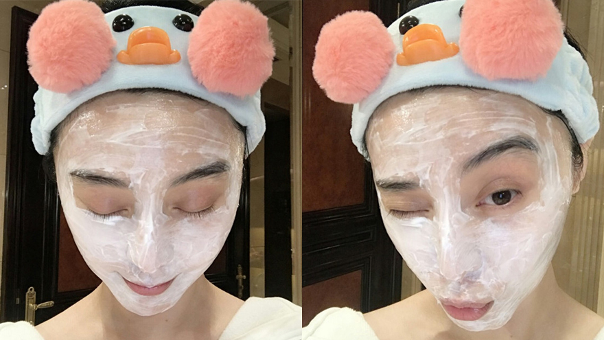 范冰冰敷面膜搞怪自拍少女感十足