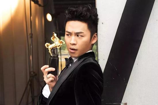 李鸿其获金马奖最佳新演员