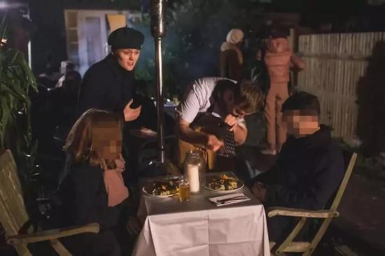 大家对着这些速食赞不绝口:德威小屋果然名不虚传。