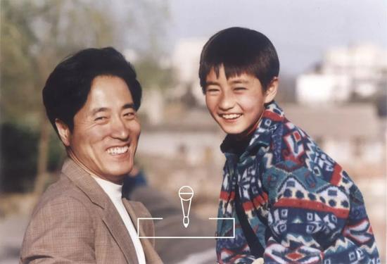 杨立新:喜欢话剧就像喜欢一个人,是无可替代的