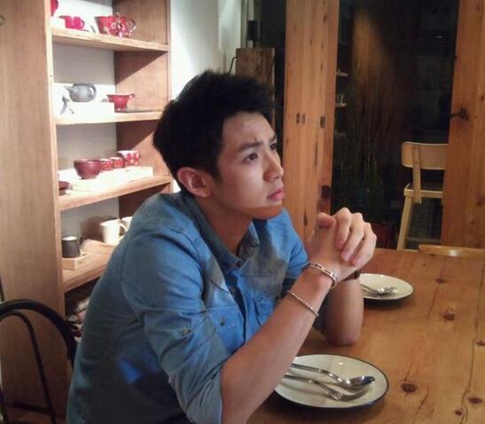 柯震东说已经做好被丢鸡蛋的准备,你还会丢吗? 柯震东说已经做好被丢鸡蛋的准备,你还会丢吗?