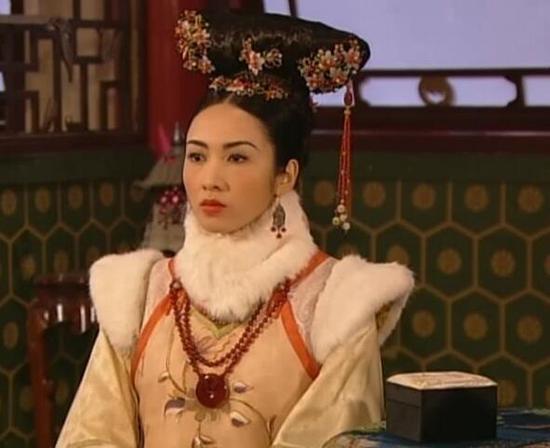 黎姿《金枝欲孽》造型