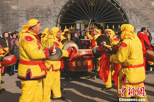 图为“长信排鼓” 。　赵昊　摄