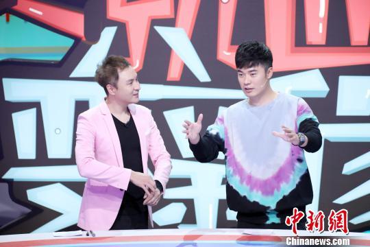 图为:《空间魔法师-就匠变新家》节目现场。 片方供图 摄 图为:《空间魔法师-就匠变新家》节目现场。 片方供图 摄