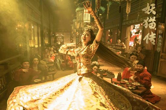 张天爱饰演的胡姬玉莲