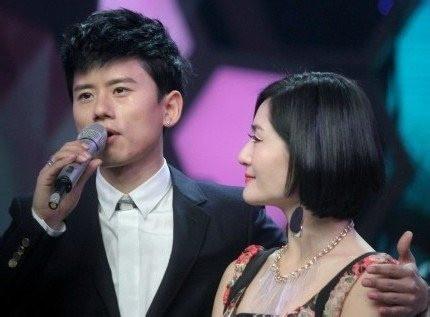 近日,疑似张杰官方粉丝后援会会长爆料谢娜已经怀孕,还表示在长沙演唱会后台的时候和他说的。