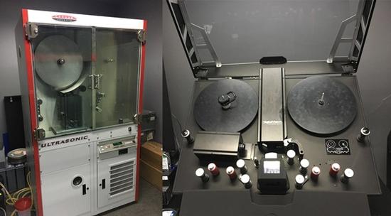 老胶片需先经过左侧的清洁器清理，再上机右侧的扫描仪