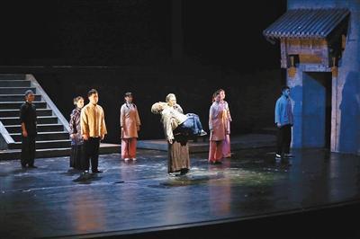 《大宅门》演出现场 　　主办方提供