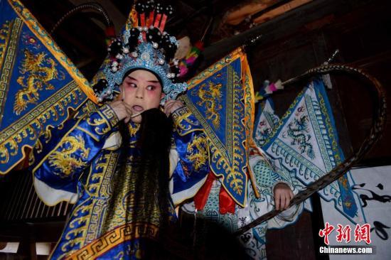 资料图：北路戏表演。&nbsp;中新社记者 王东明 摄
