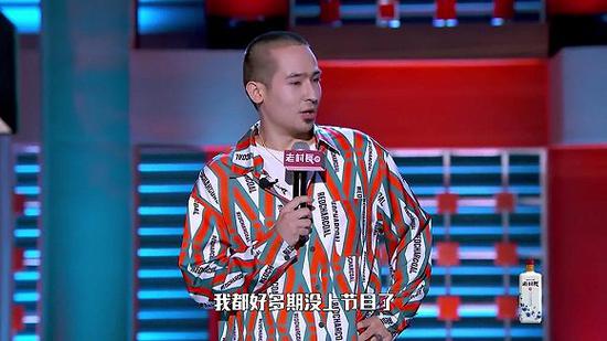 卡姆称话剧排得再好笑也不好笑:像开心麻花