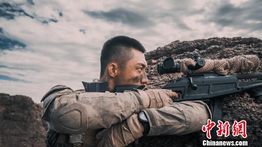 《红海行动》黄景瑜感言和平可贵 给自己打8分