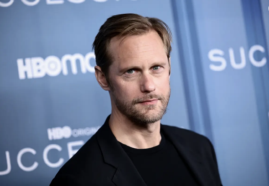  EAlexander Skarsgrd