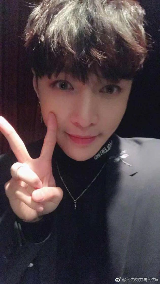 a157f83bly1fq3iatdmgcj20k00zkta4