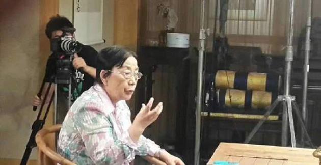 鄒憶青生前接受採訪。圖片來自網絡