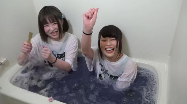 这也行？日女子偶像团体售卖洗澡水，每瓶6200元！（组图） - 1