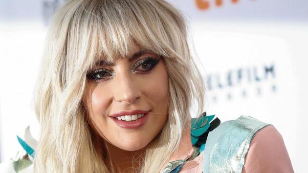 Lady Gaga呼吁好莱坞为娱乐行业的人们提供更好的精神健康护理和治疗。