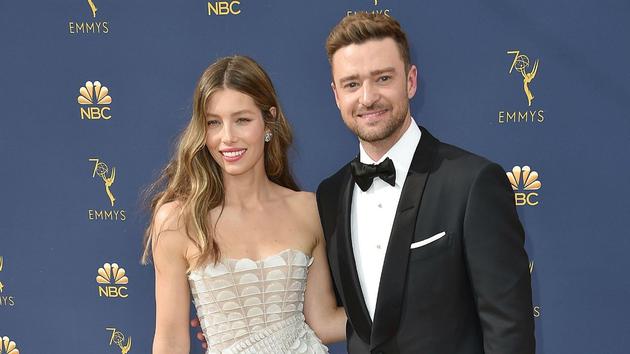 贾老板（Justin Timberlake）与妻子杰西卡贝尔（Jessica Biel）。