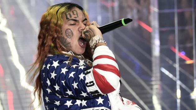 说唱歌手Tekashi 6ix9ine