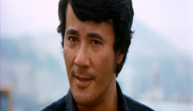 梁嘉伦曾因"靓仔警官"闻名