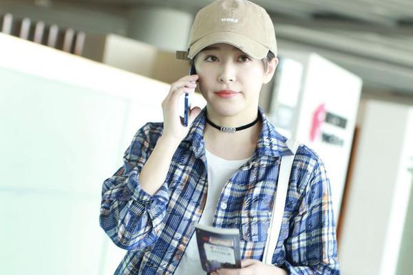 伊布拉希莫维奇壁纸-乐鱼app(leyu)官方网站-乐鱼官网