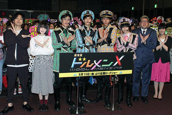 阿迪达斯清风系列