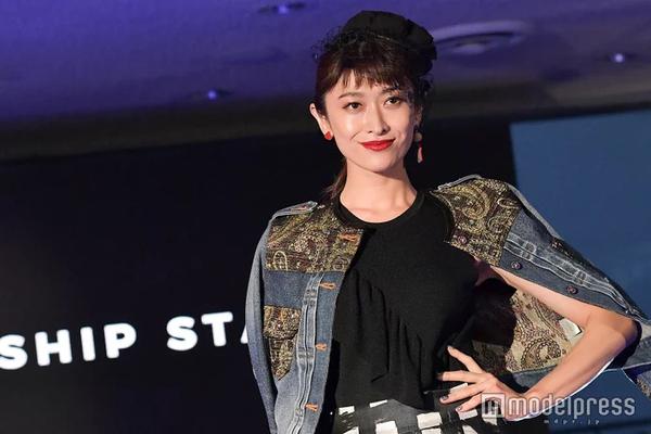 斯内德妻-乐鱼app(leyu)官方网站-乐鱼官网