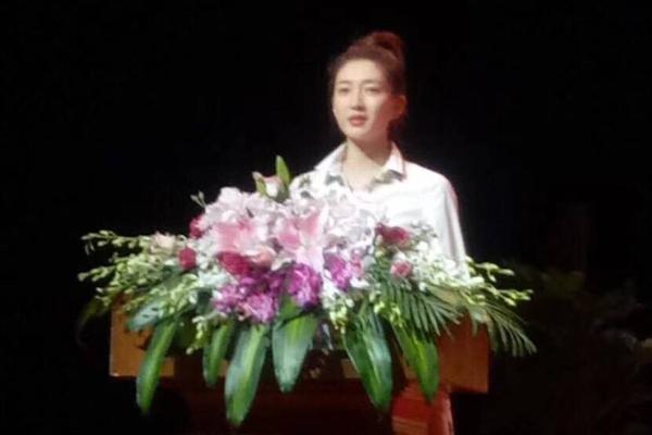 姆蓬扎-爱游戏APP(中国)官方网站下载_AIYOUXI体育