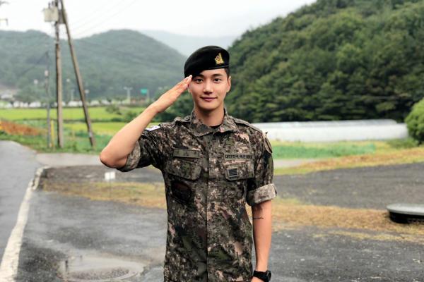 卢西奇-乐鱼app(leyu)官方网站-乐鱼官网