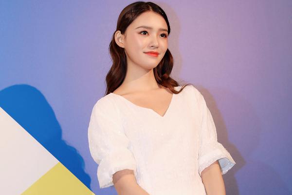 阿迪达斯清风系列