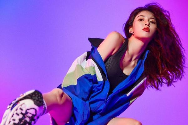 绝对巨星索尔斯克亚