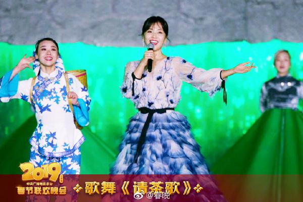 德容飞踹阿隆索-乐鱼app(leyu)官方网站-乐鱼官网