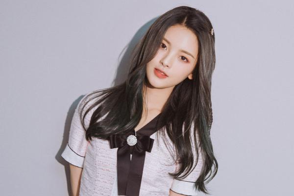 阿迪达斯清风系列