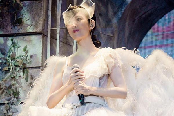 张彤 女足-乐鱼app(leyu)官方网站-乐鱼官网