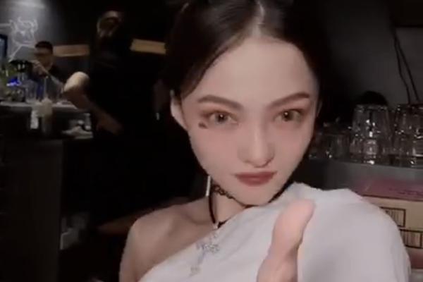 世界球星-爱游戏APP（中国）官方网站下载_AIYOUXI体育