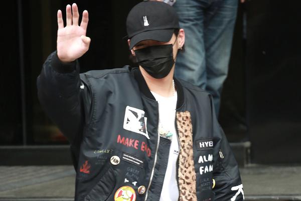 冠军球迷-乐鱼app(leyu)官方网站-乐鱼官网