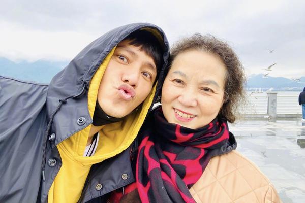 弗格森宣布退休